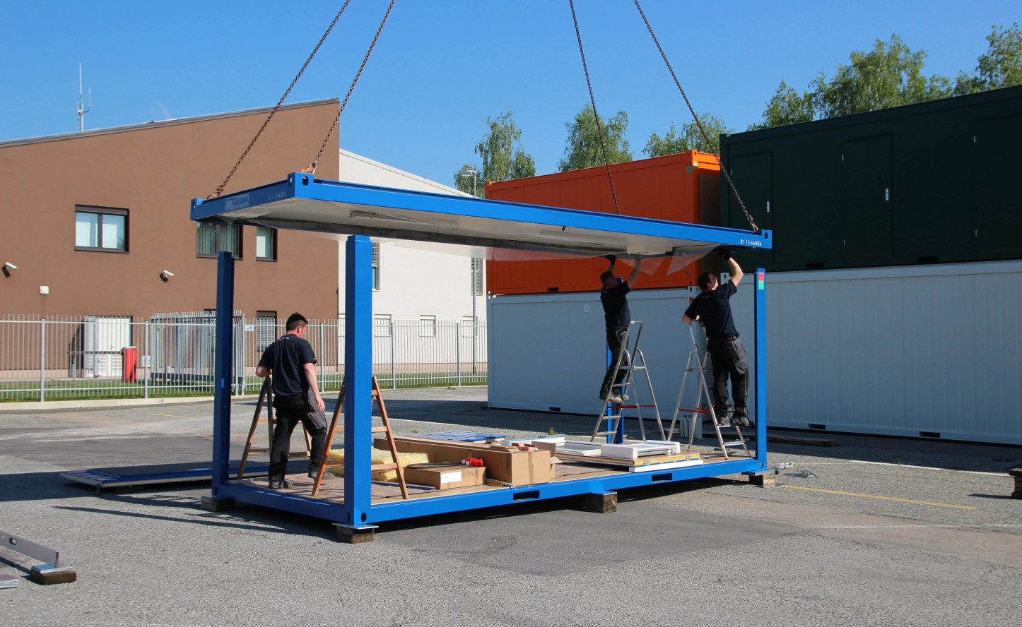 Быстровозводимые модульные здания: как устроен процесс